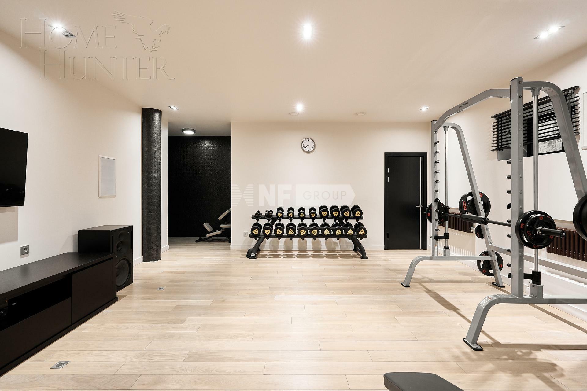 2-этажный коттедж 725 м² с отделкой