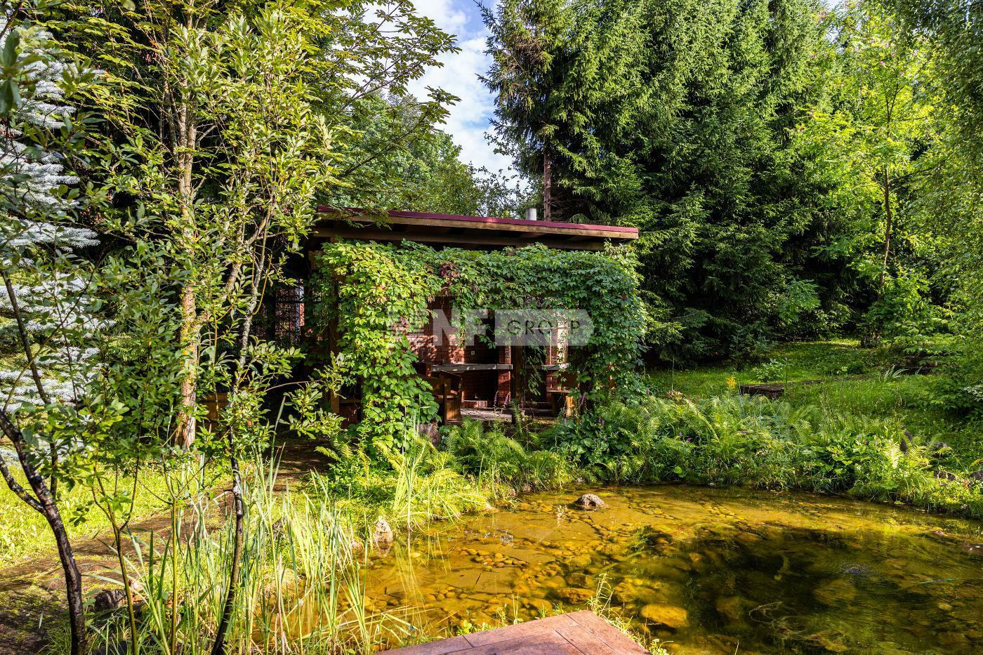 КОТТЕДЖ 675 м² с отделкой