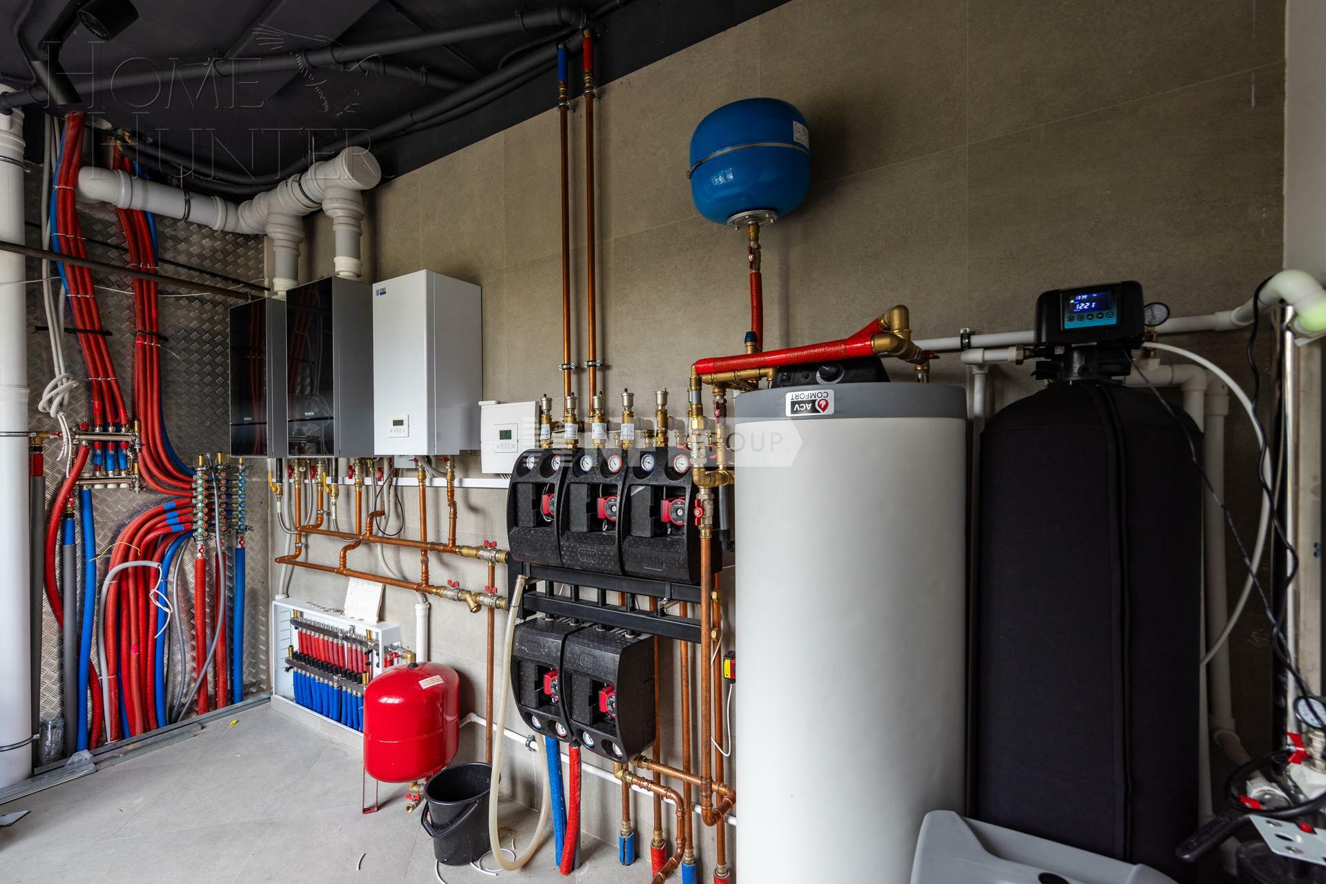 2-этажный коттедж 650 м² с отделкой