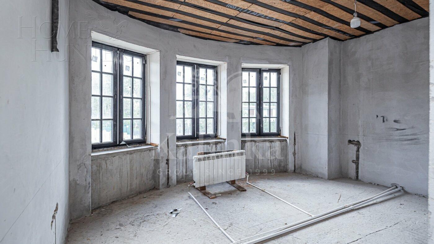 2-этажный коттедж 695.6 м² без отделки