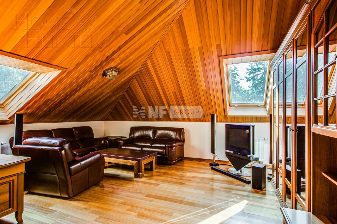 2-этажный коттедж 2 500 м² с отделкой