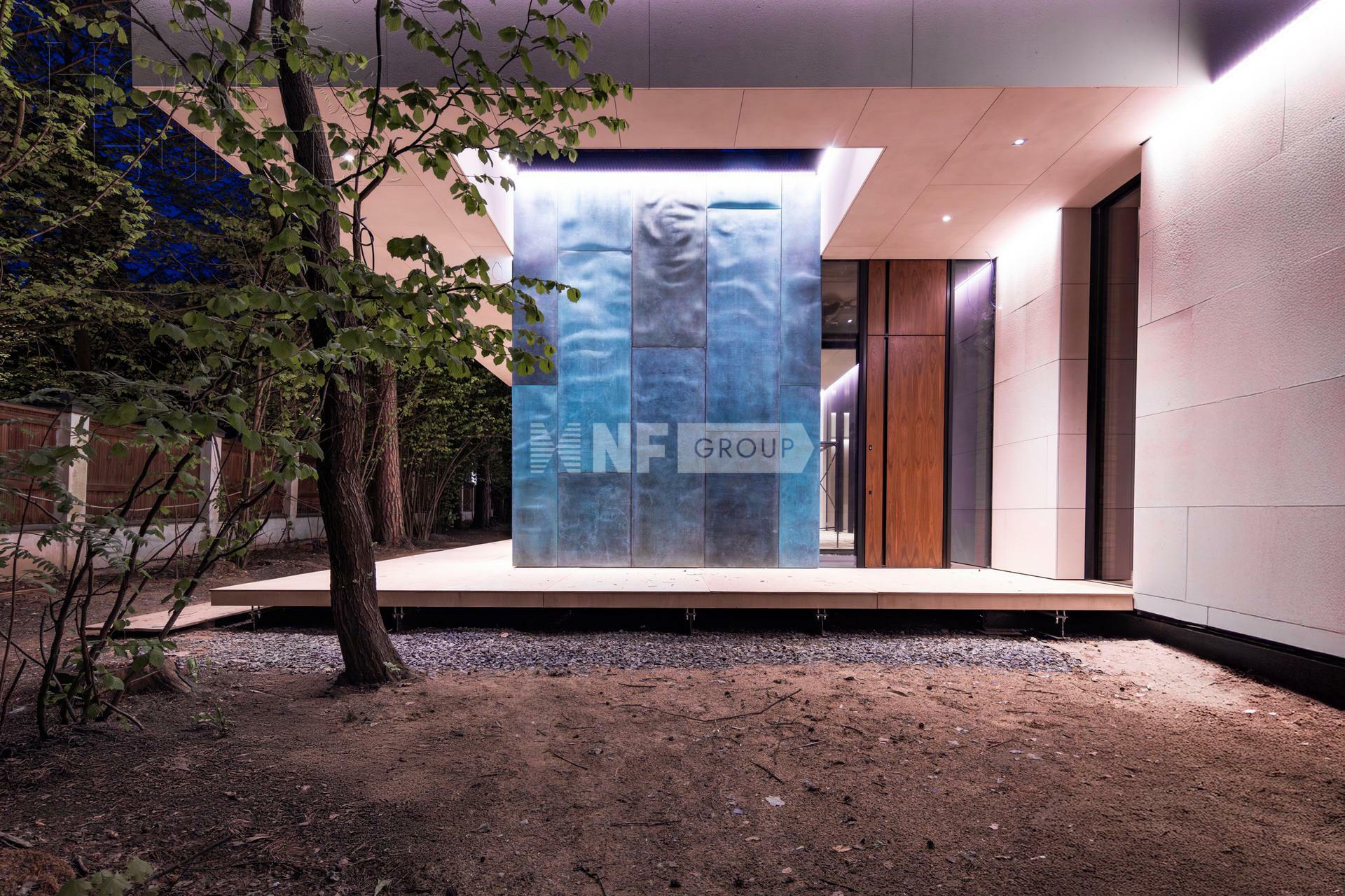 1-этажный коттедж 843 м² без отделки