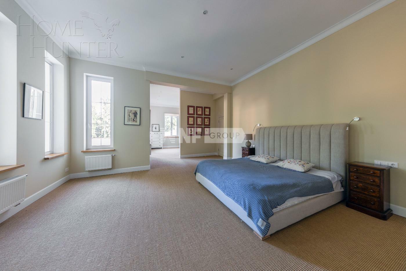 2-этажный коттедж 733 м² с отделкой