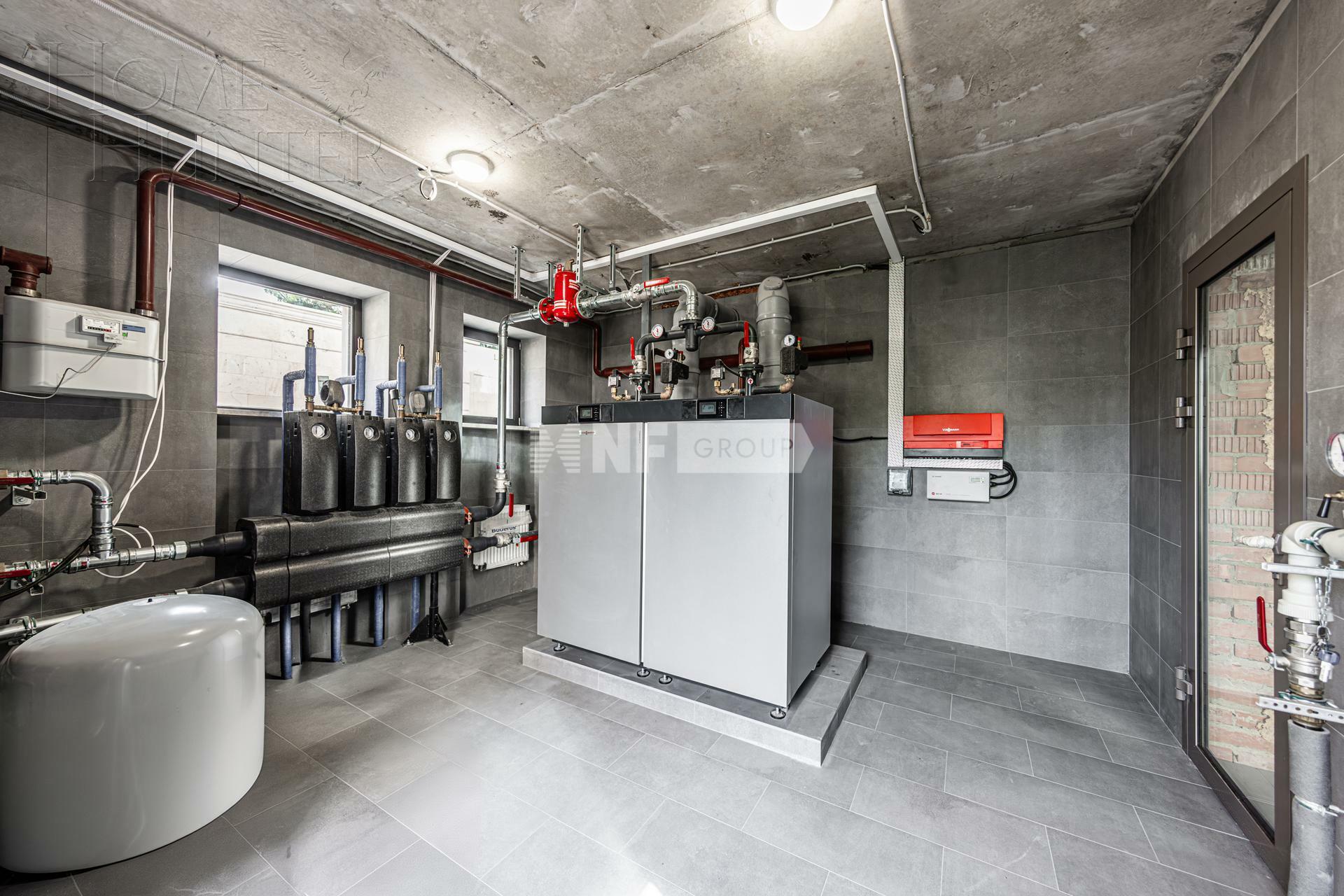 2-этажный коттедж 1 800 м² без отделки