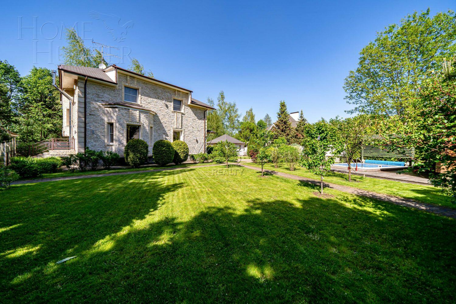 2-этажный коттедж 287 м² с отделкой