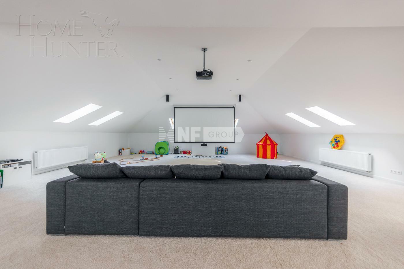 2-этажный коттедж 733 м² с отделкой