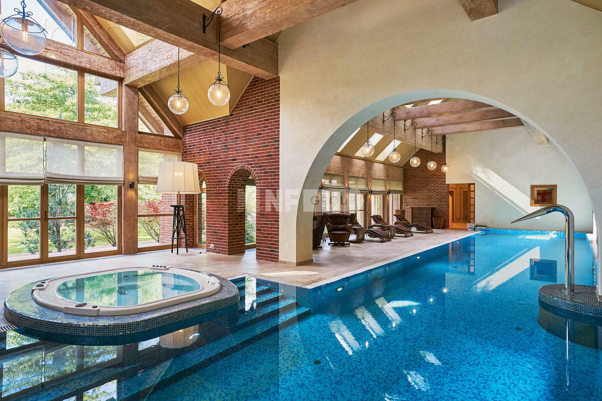 2-этажный коттедж 2 192.9 м² с отделкой