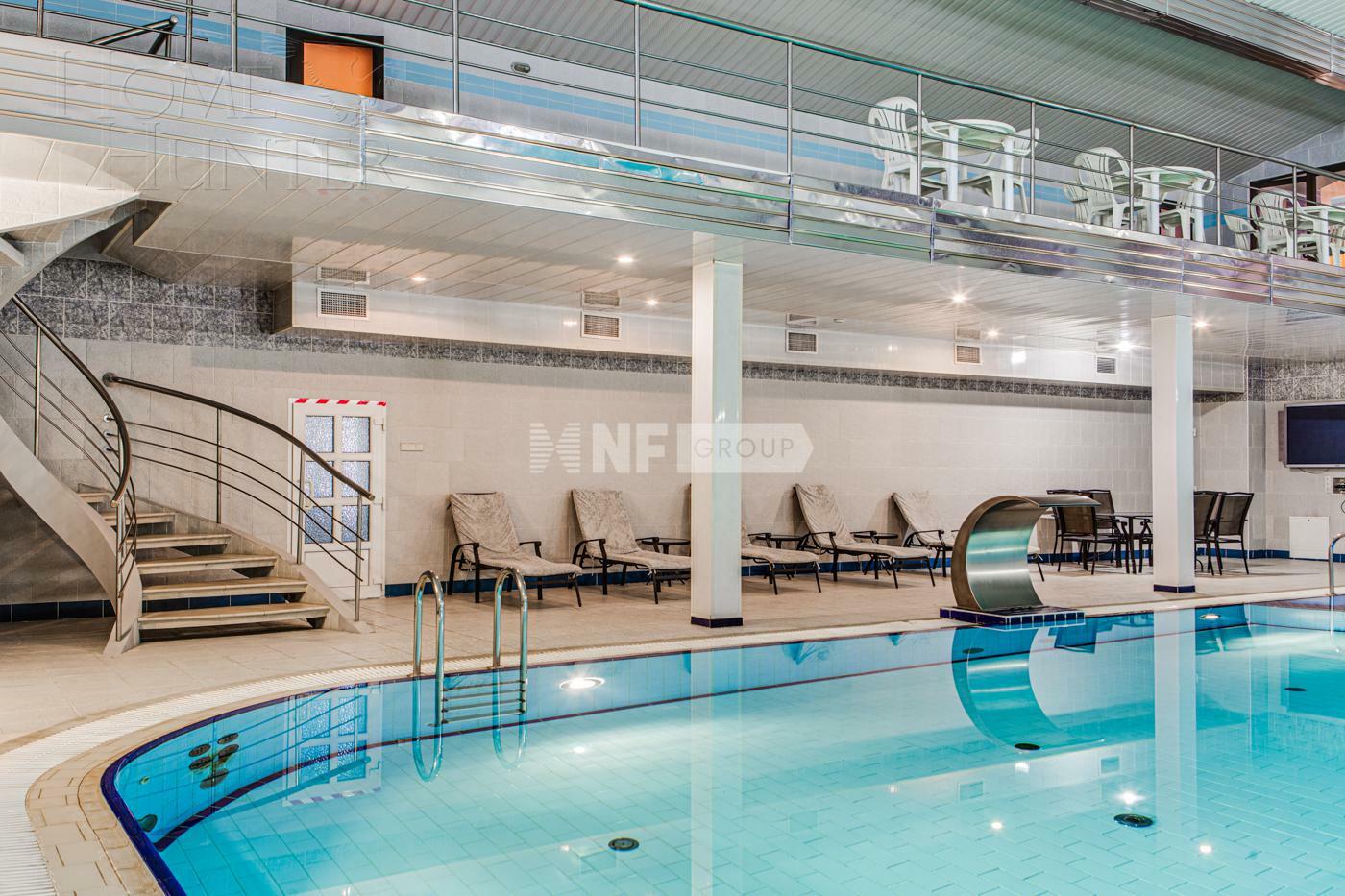 2-этажный коттедж 725 м² с отделкой