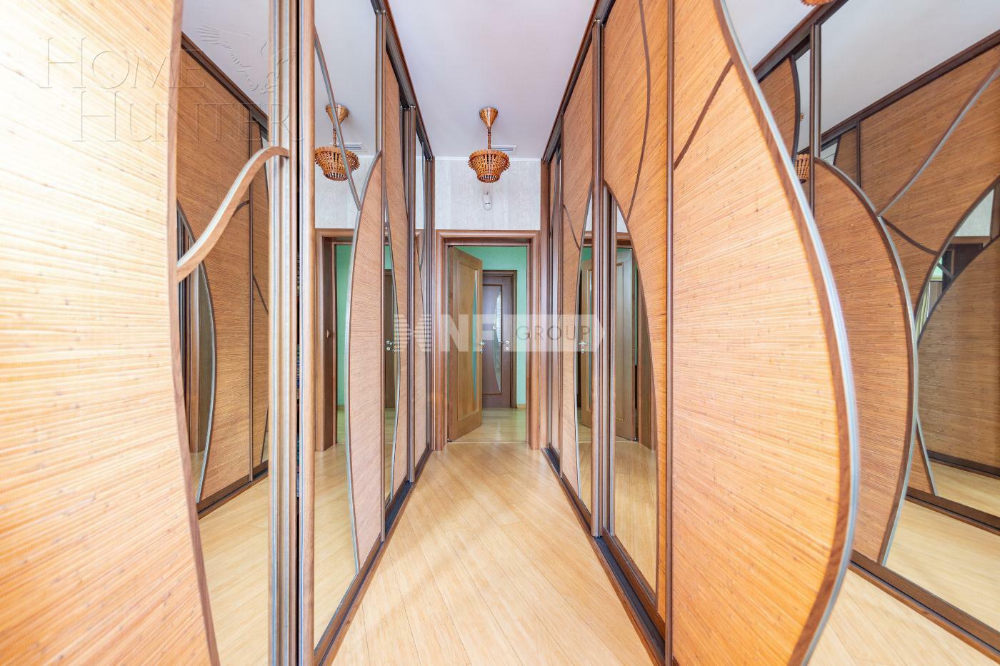 КОТТЕДЖ 675 м² с отделкой