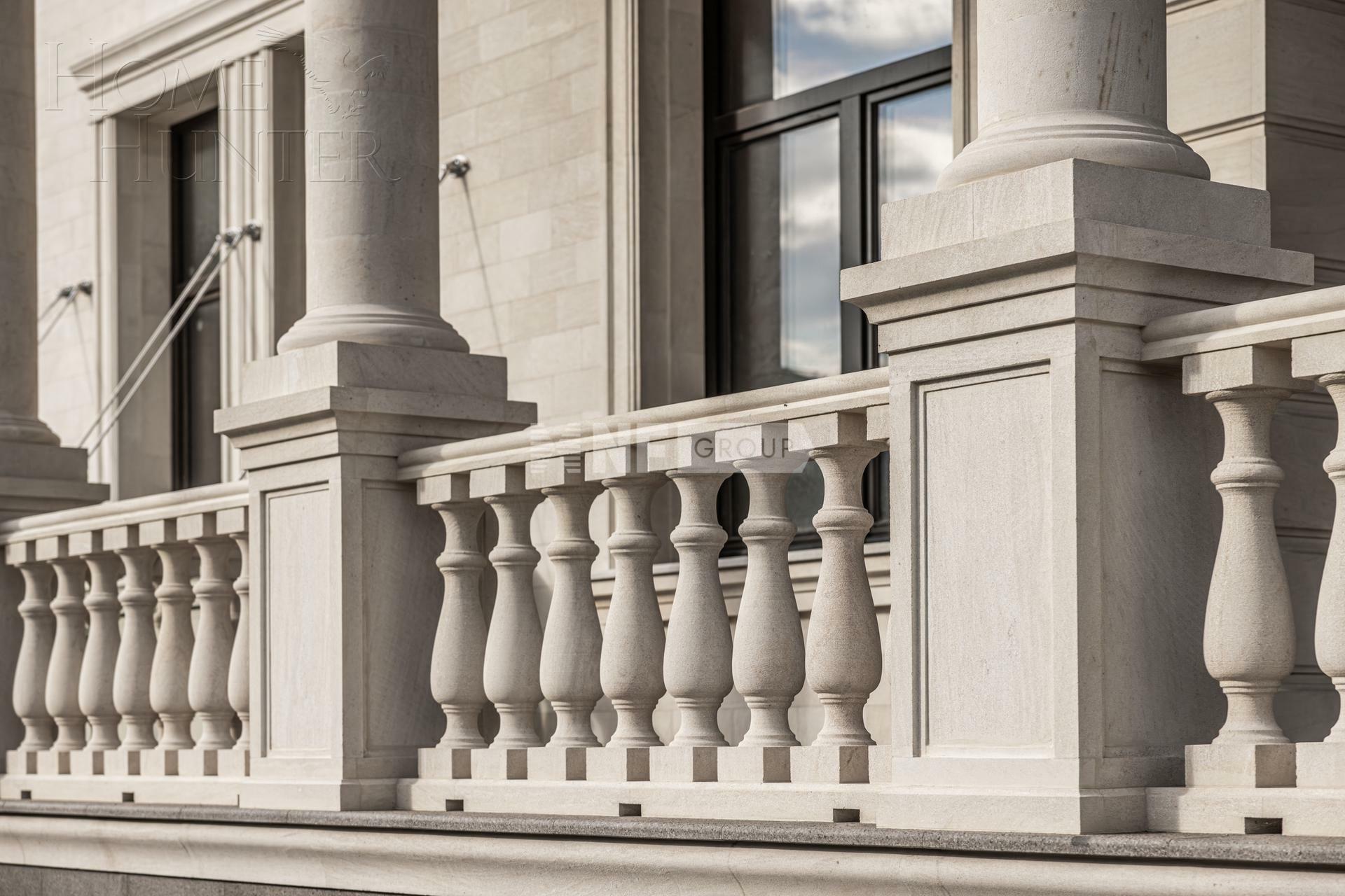 2-этажный коттедж 1 800 м² без отделки