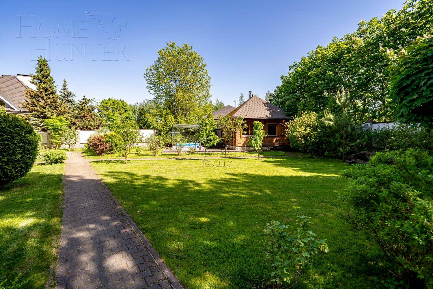 2-этажный коттедж 287 м² с отделкой