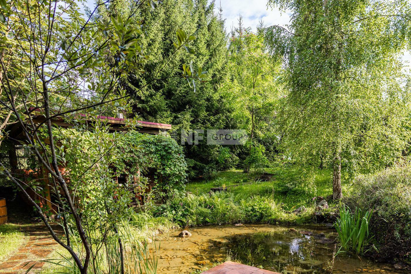 3-этажный коттедж 675 м² с отделкой