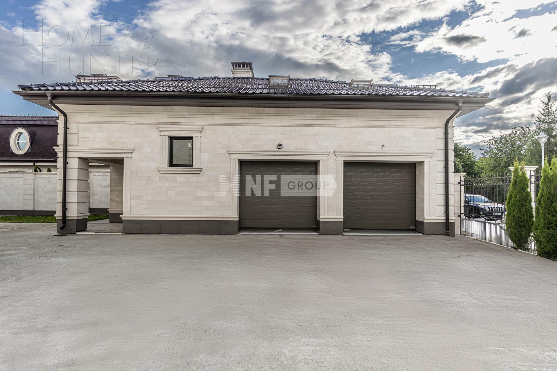 2-этажный коттедж 1 800 м² без отделки