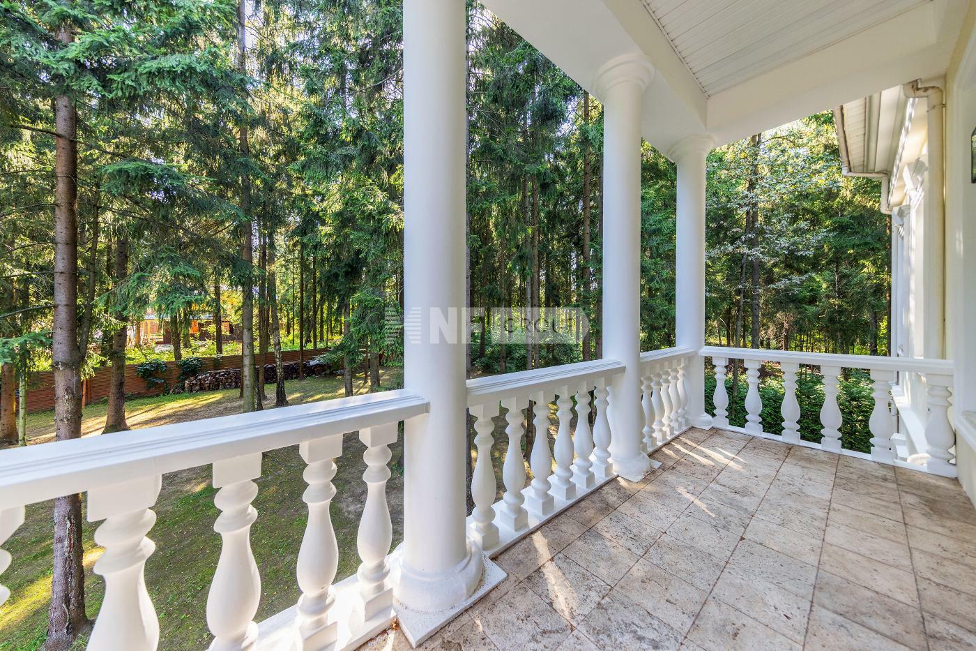 2-этажный коттедж 733 м² с отделкой