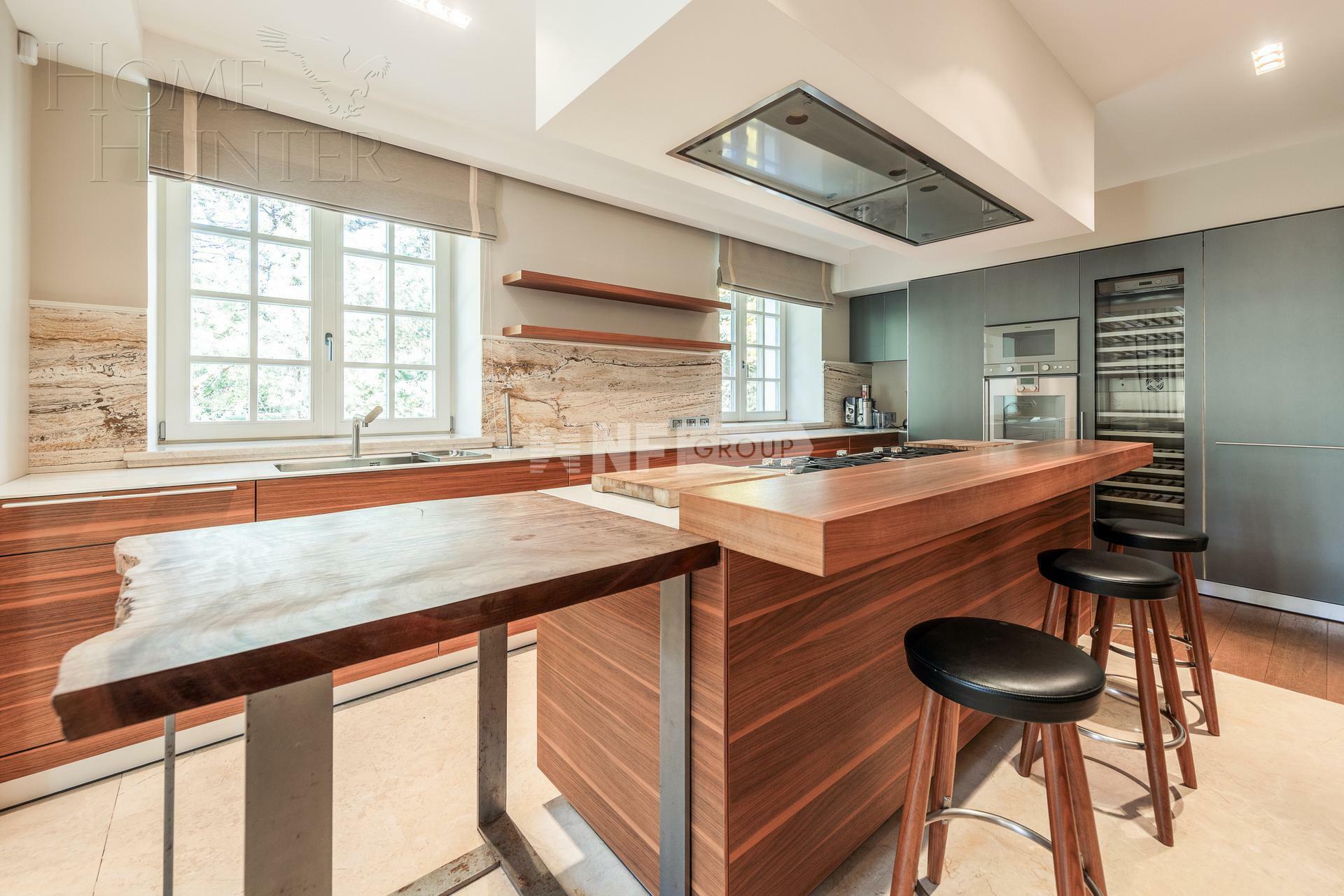 1-этажный коттедж 480 м² с отделкой