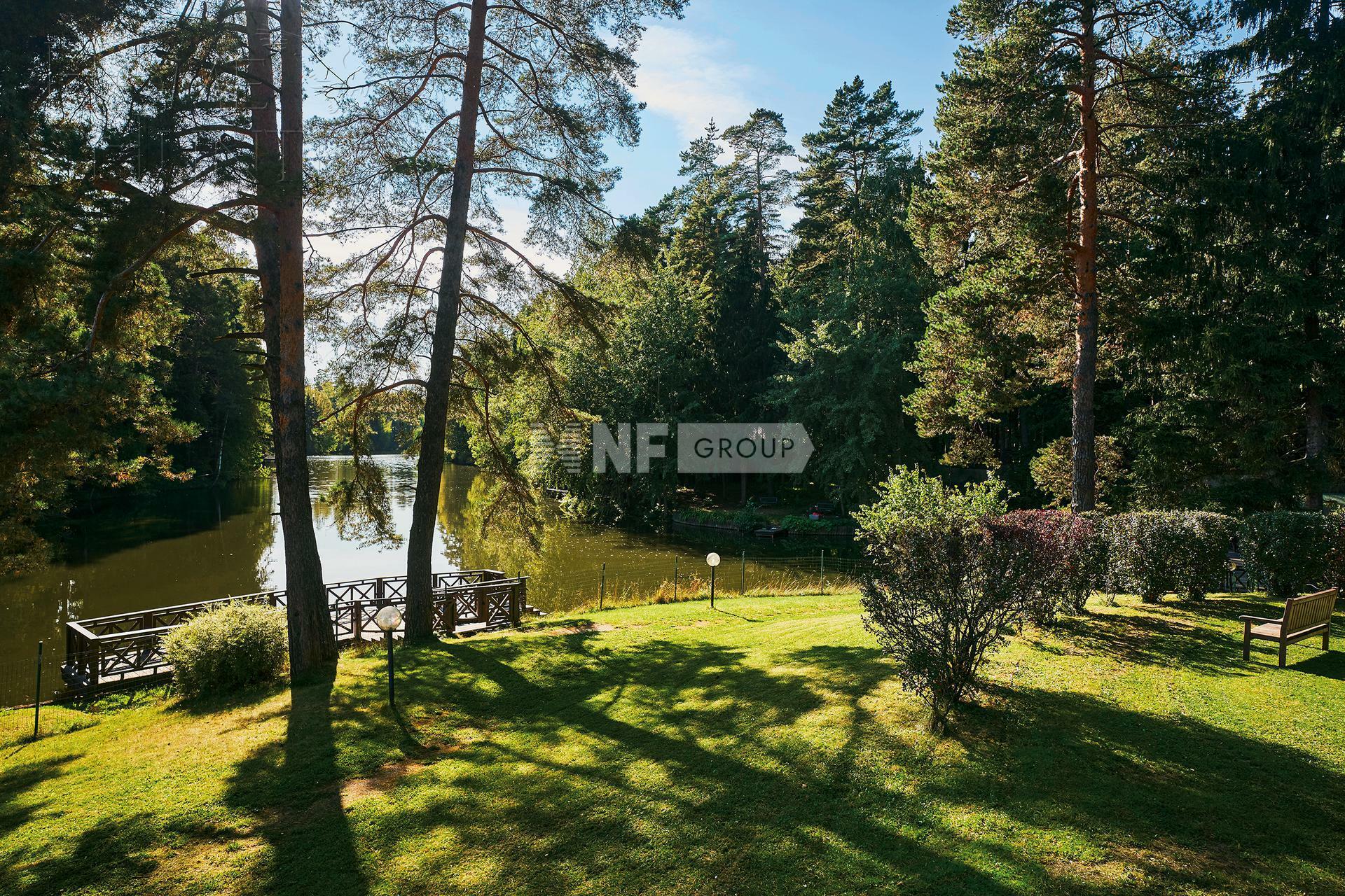 2-этажный коттедж 2 192.9 м² с отделкой