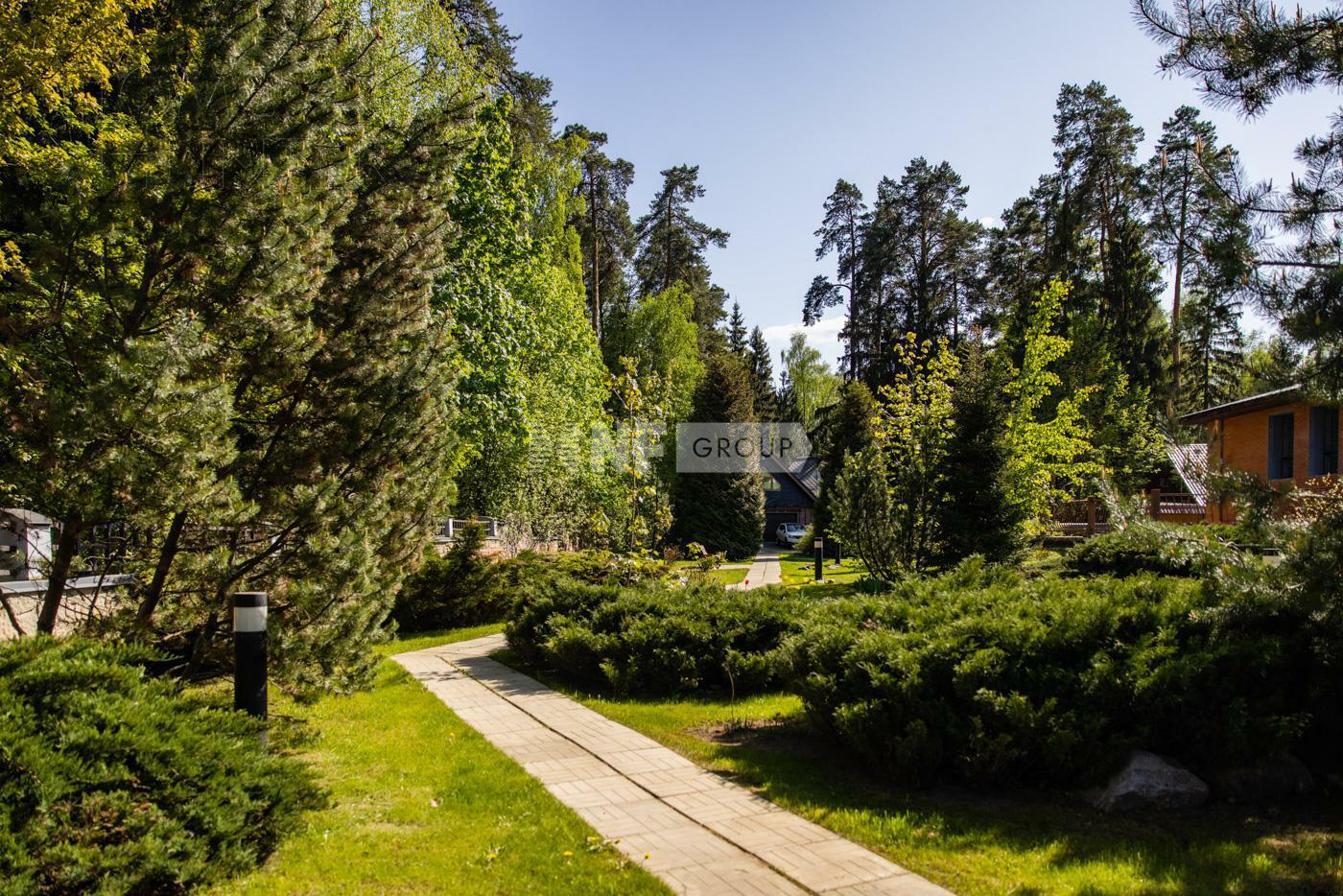 2-этажный коттедж 725 м² с отделкой