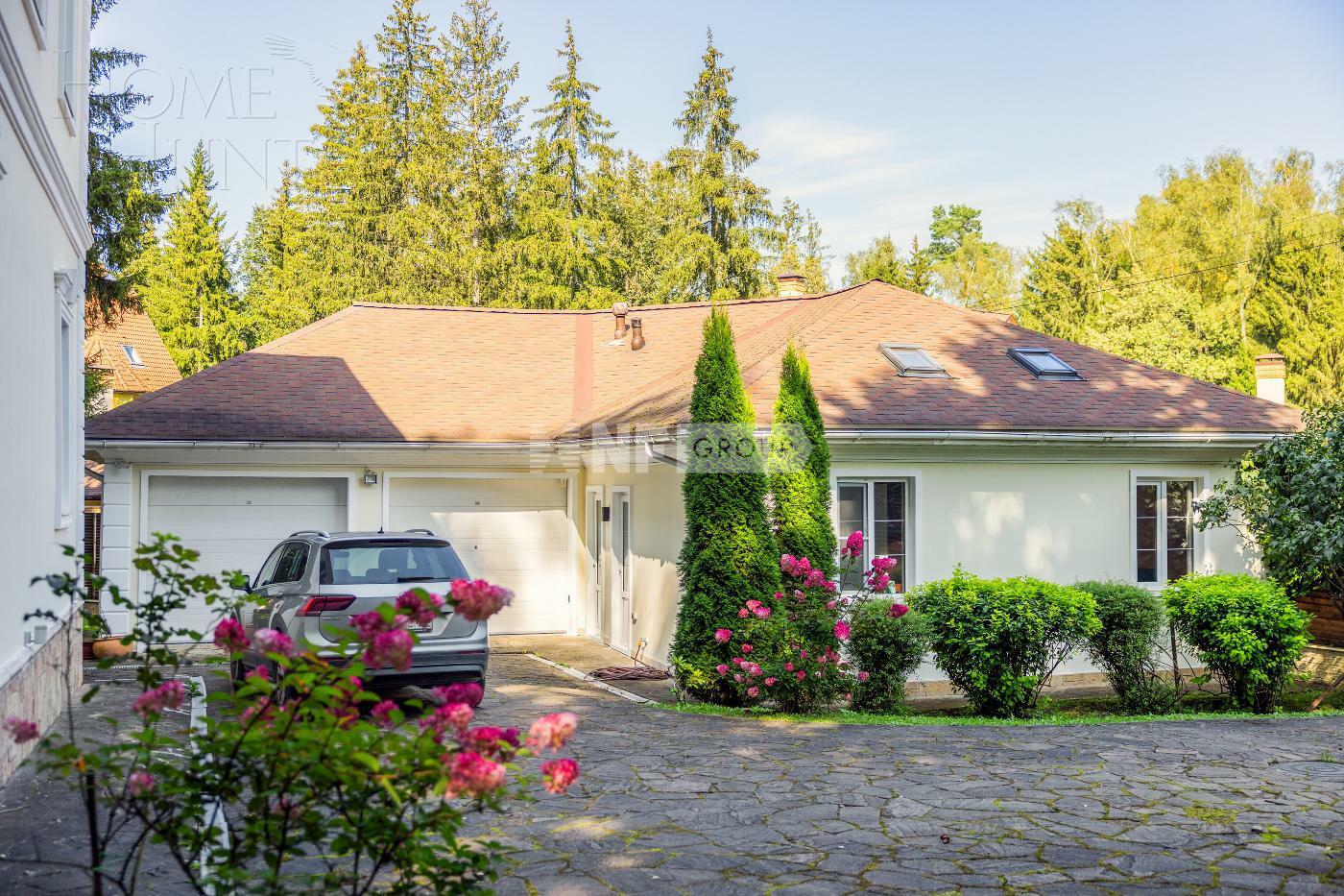 2-этажный коттедж 733 м² с отделкой