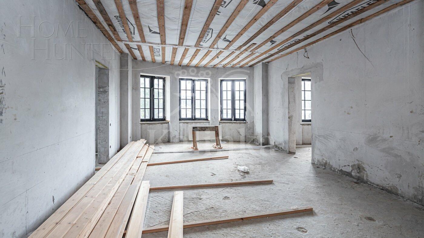 2-этажный коттедж 695.6 м² без отделки