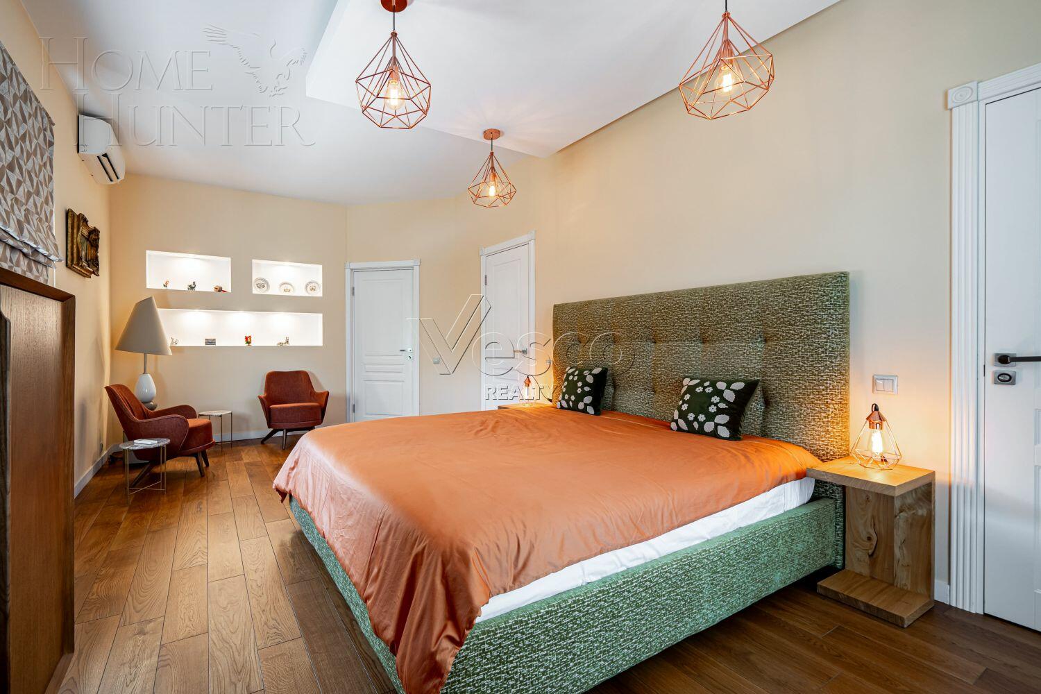 2-этажный коттедж 287 м² с отделкой