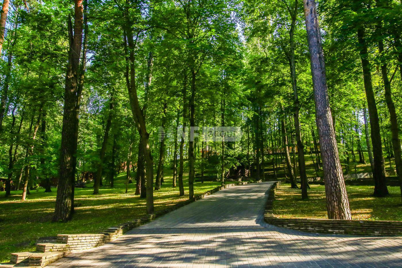 2-этажный коттедж 2 500 м² с отделкой