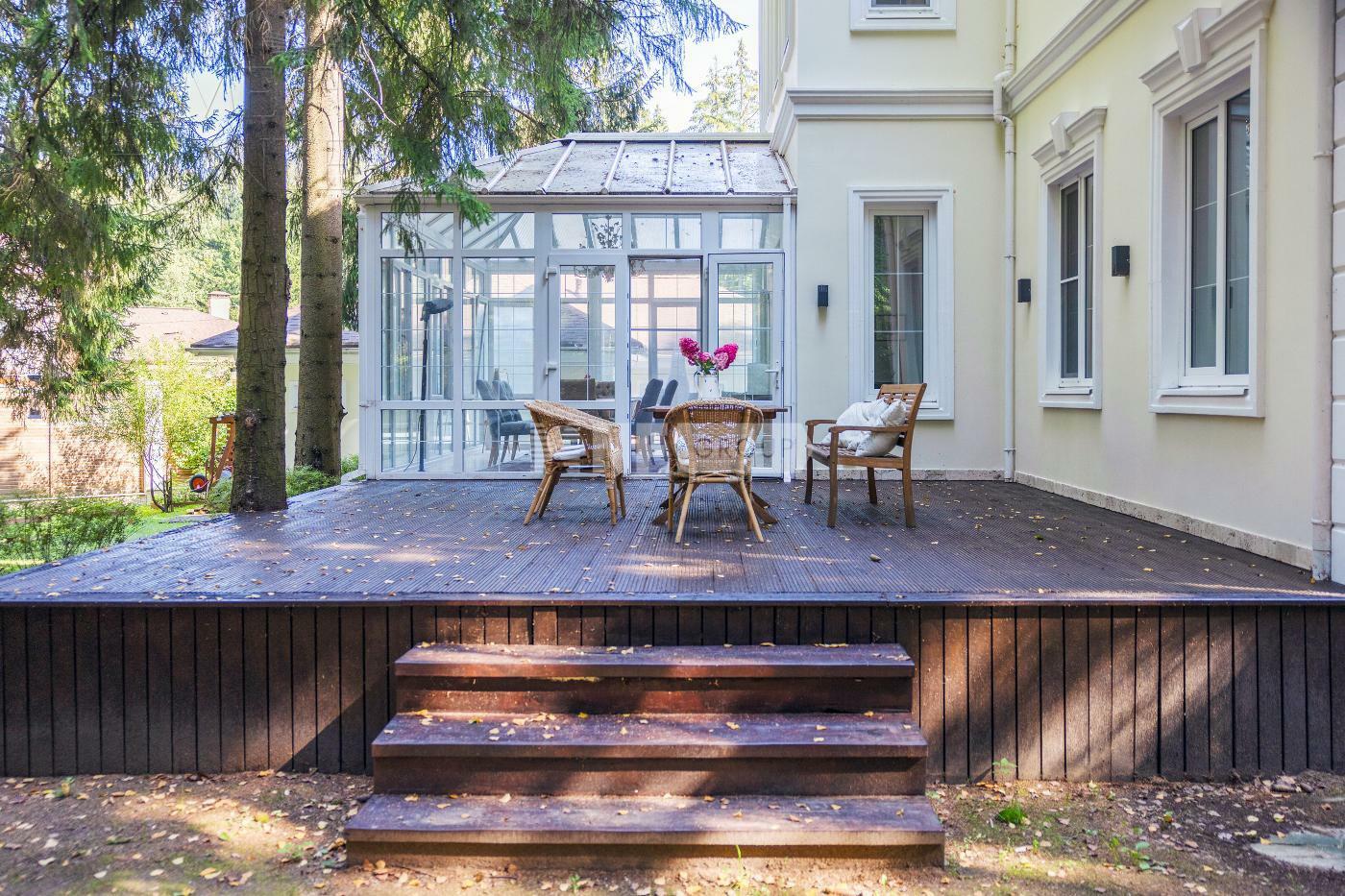 2-этажный коттедж 733 м² с отделкой