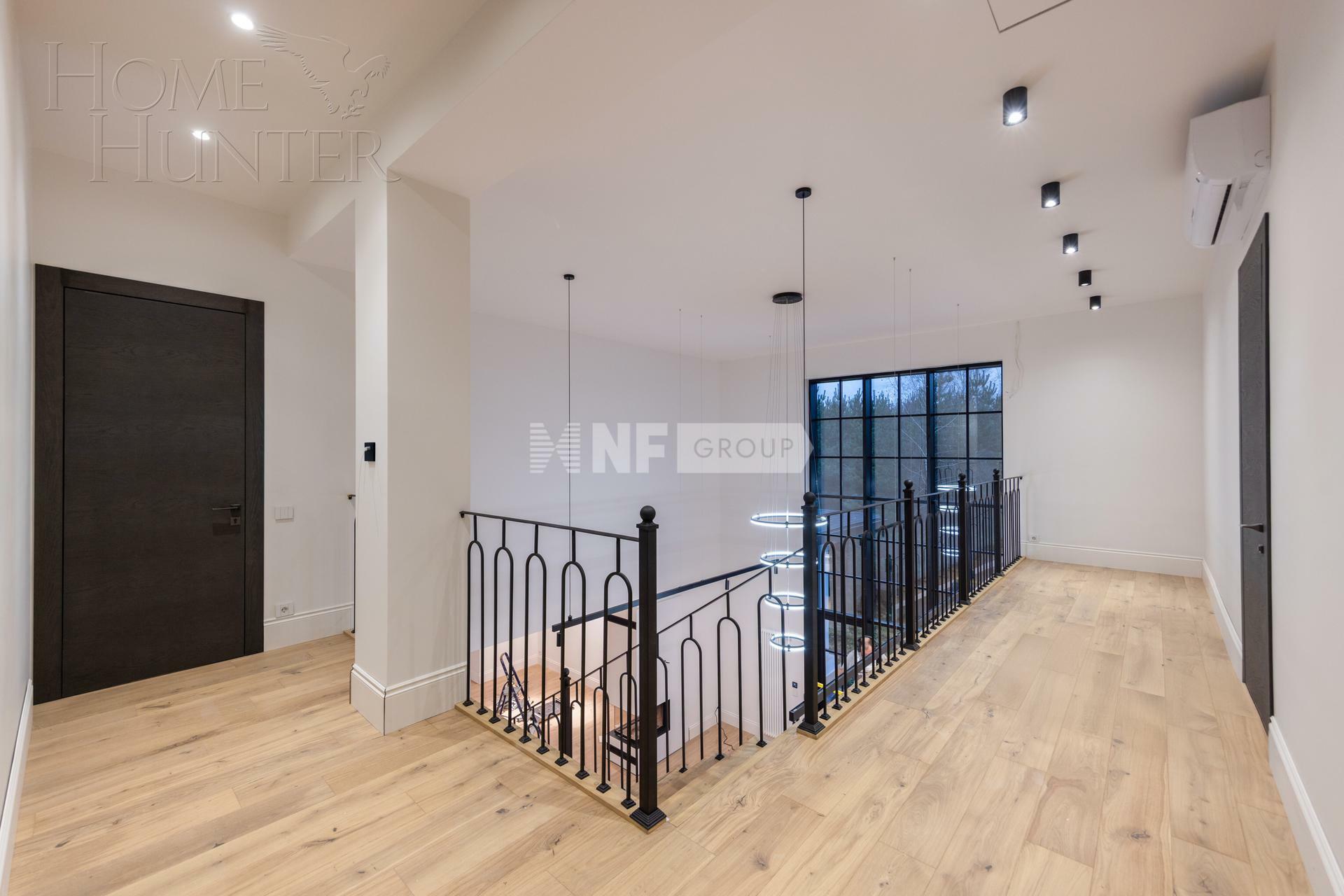 2-этажный коттедж 650 м² с отделкой