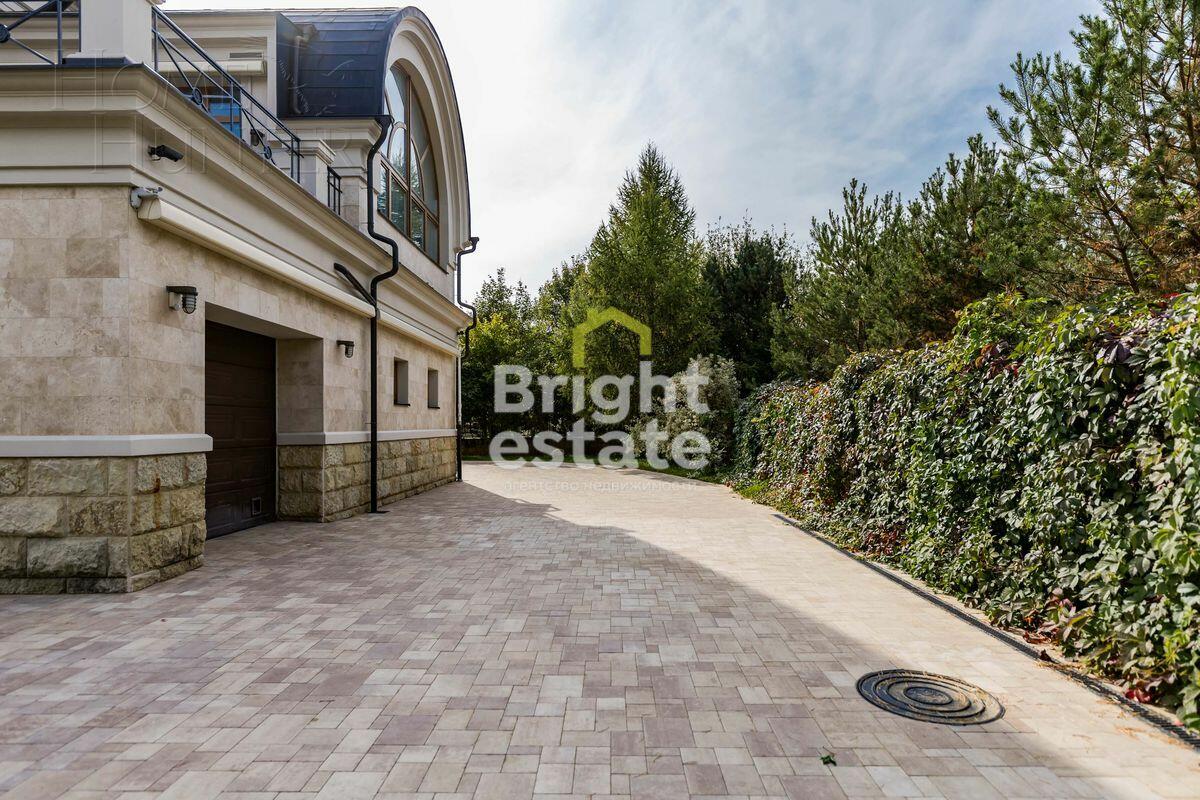 2-этажный коттедж 959 м² с отделкой