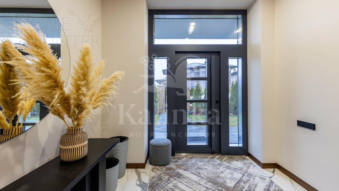 2-этажный коттедж 437.2 м² с отделкой