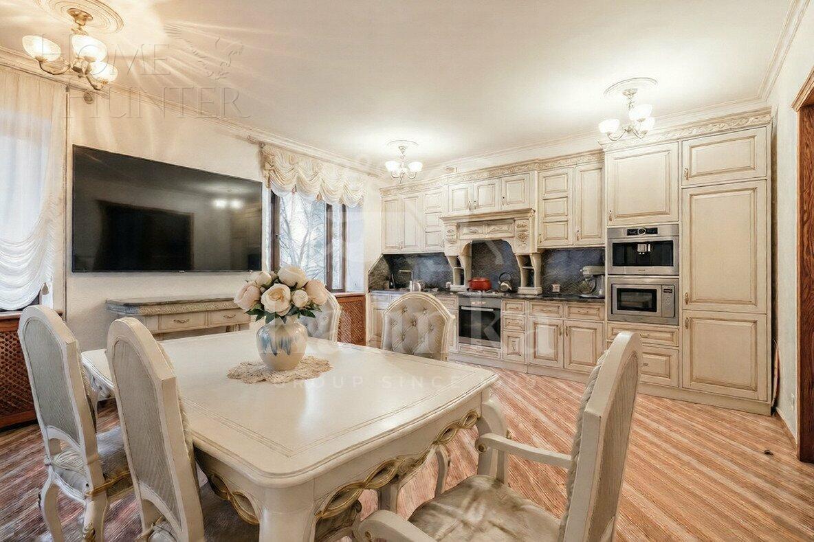 2-этажный коттедж 492 м² с отделкой