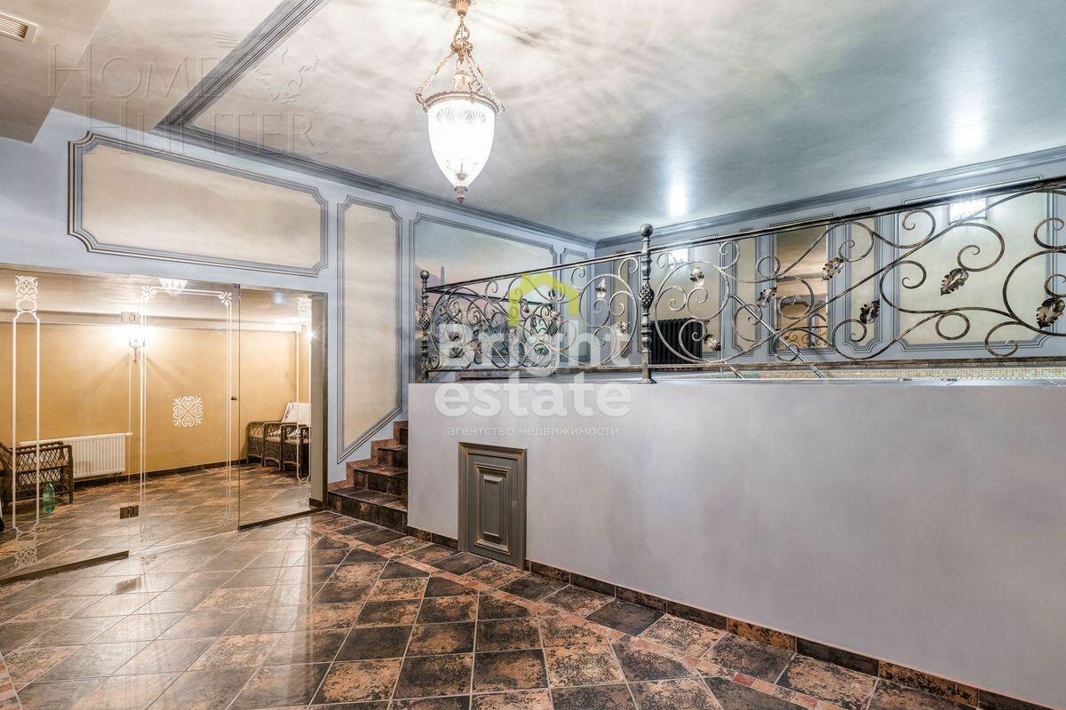 2-этажный коттедж 1 500 м² с отделкой