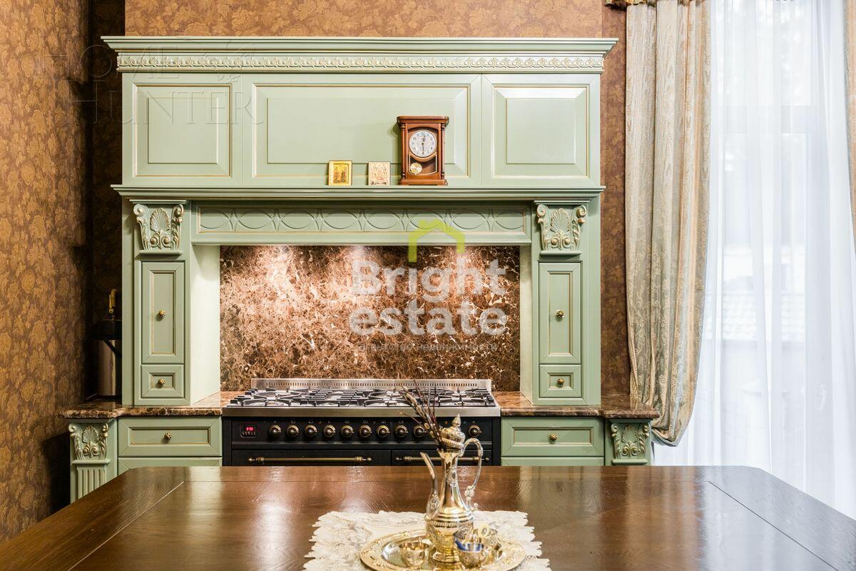 2-этажный коттедж 1 500 м² с отделкой