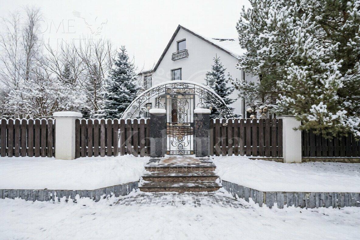 2-этажный коттедж 492 м² с отделкой