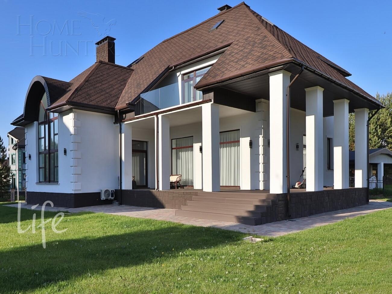 2-этажный коттедж 440 м² с отделкой