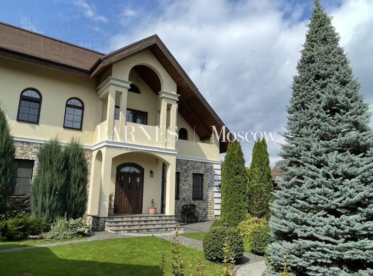 2-этажный коттедж 455 м² с отделкой