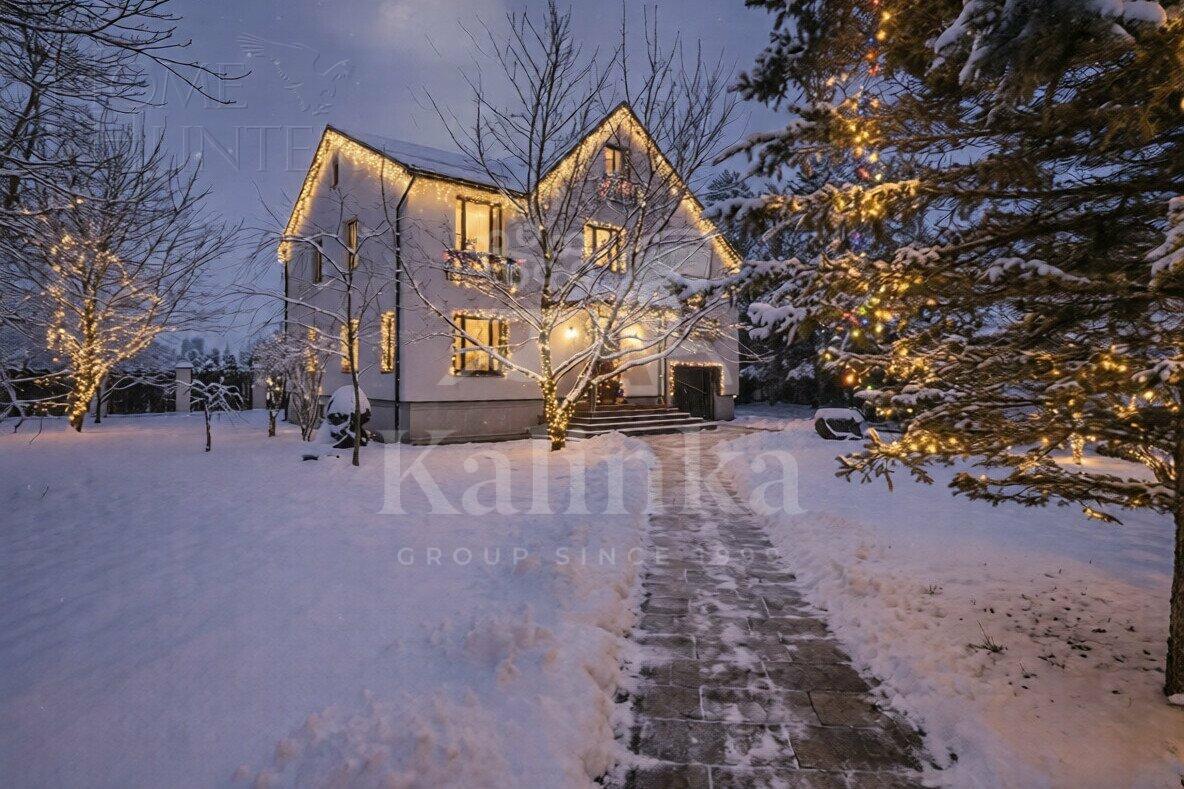 2-этажный коттедж 492 м² с отделкой