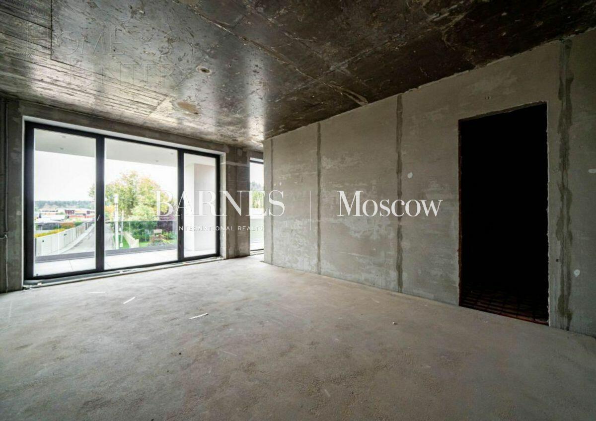 2-этажный коттедж 548 м² без отделки