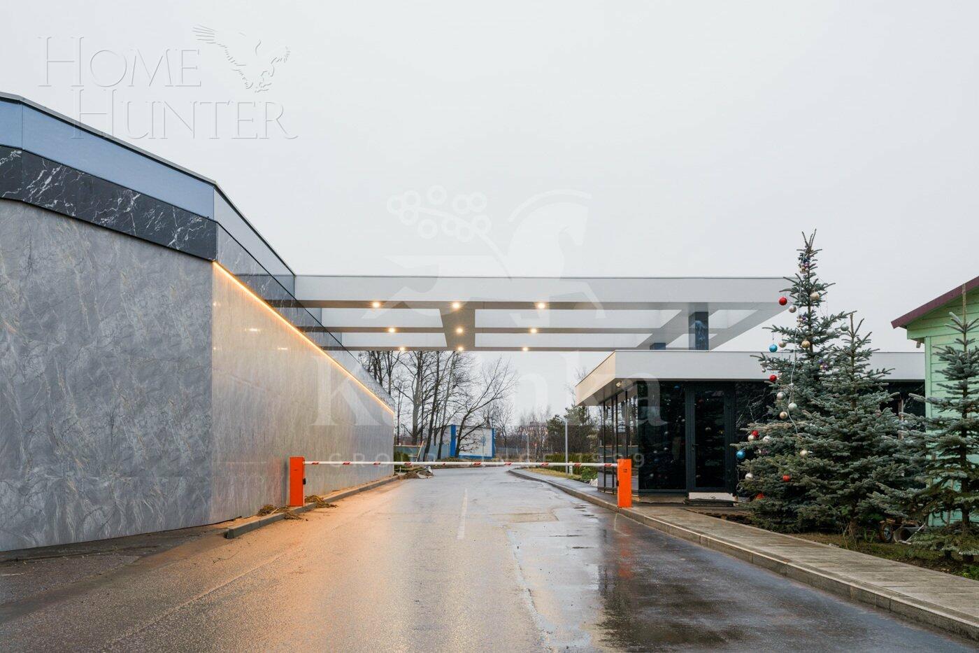 2-этажный коттедж 560 м² без отделки