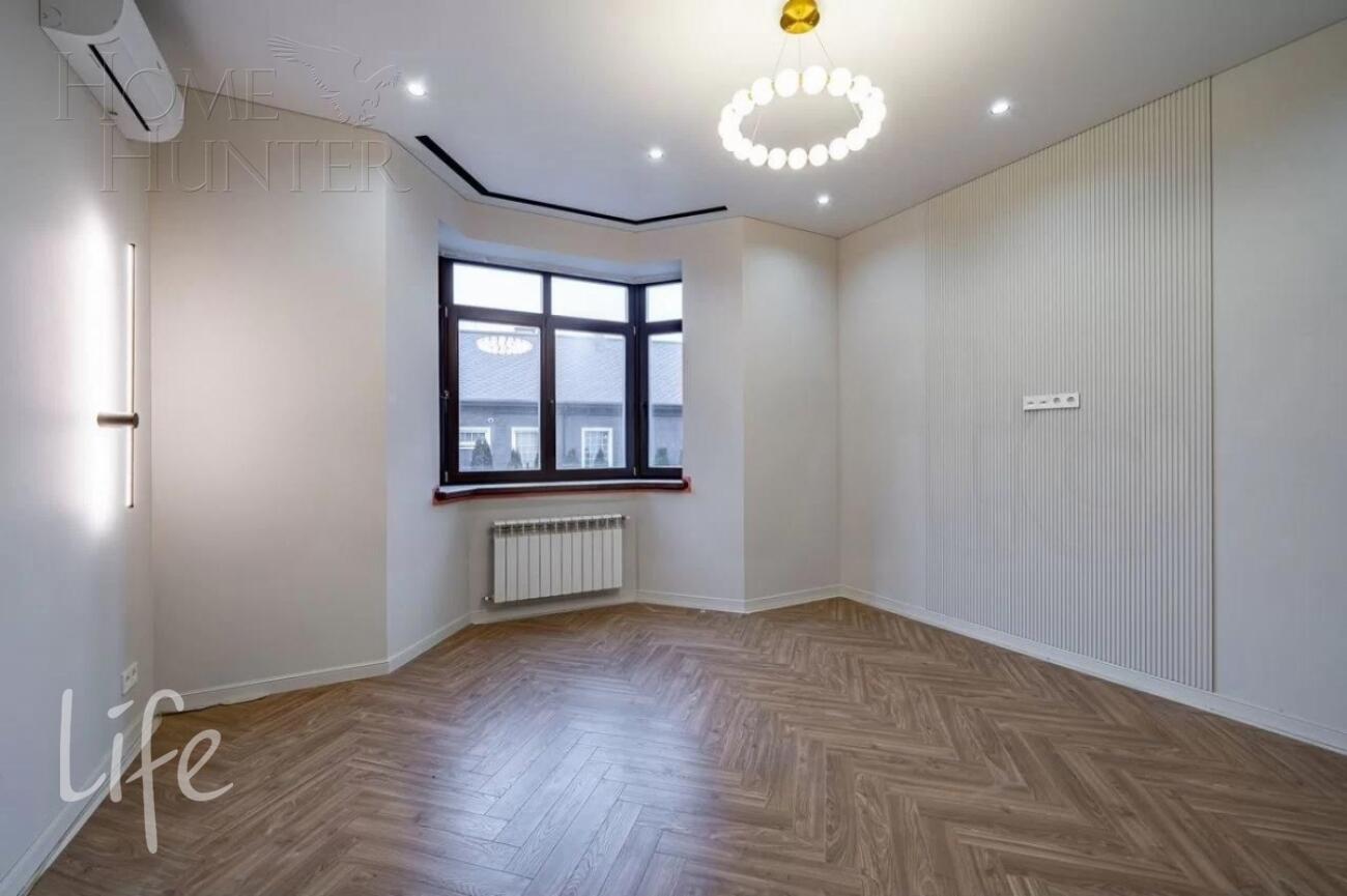 2-этажный коттедж 588 м² без отделки