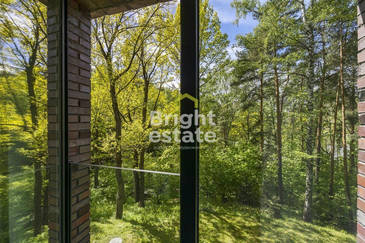 4-КОМН. КВАРТИРА С ОТДЕЛКОЙ 154 М² НА 2 ЭТАЖЕ