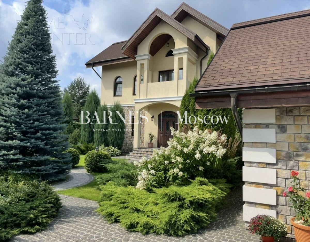 2-этажный коттедж 455 м² с отделкой