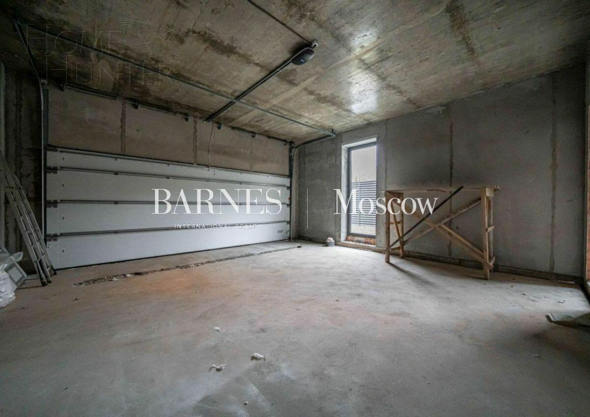 2-этажный коттедж 548 м² без отделки