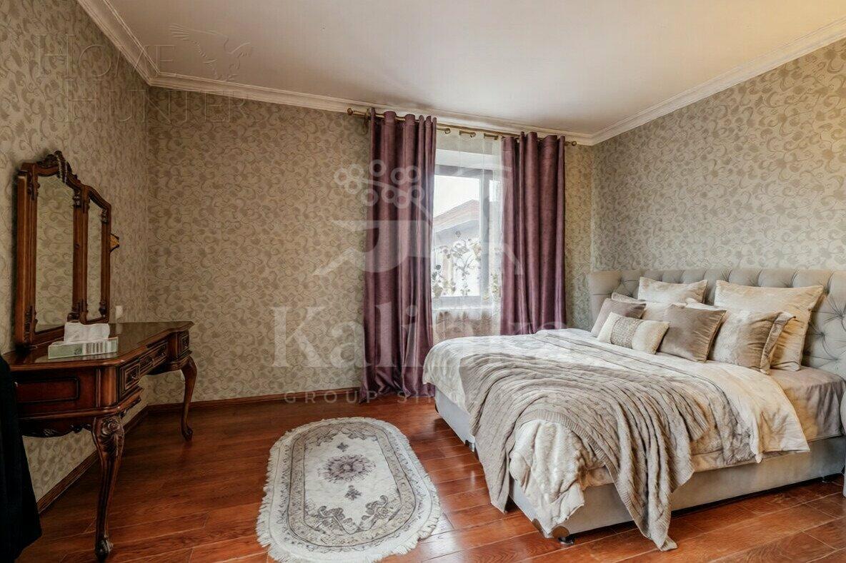 2-этажный коттедж 492 м² с отделкой