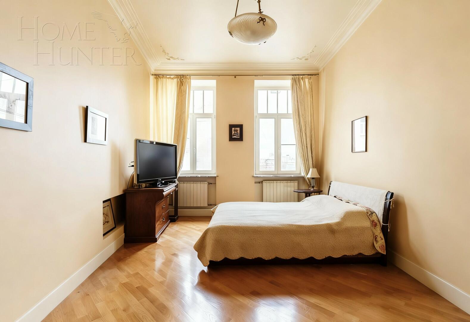 4-КОМН. КВАРТИРА С ОТДЕЛКОЙ 135 М² НА 4 ЭТАЖЕ