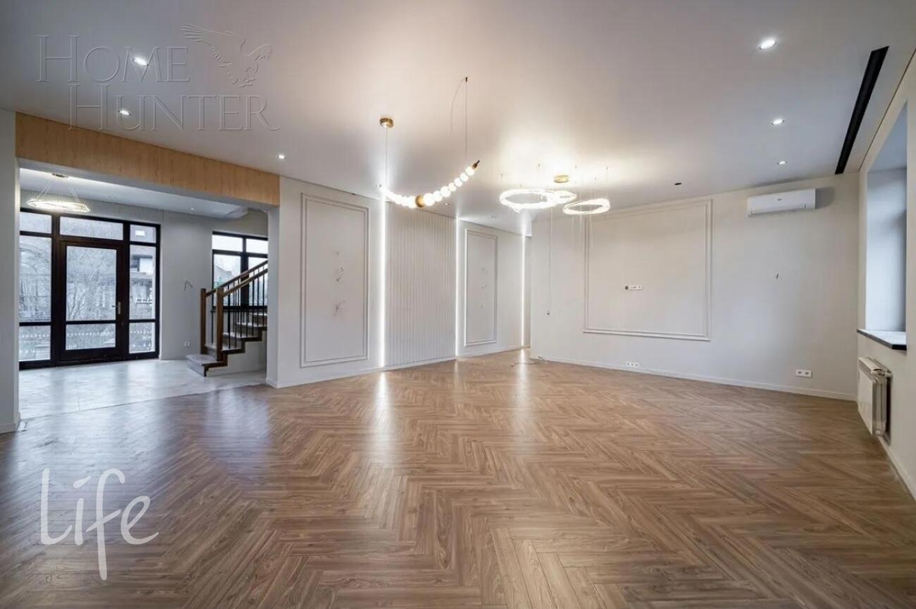 2-этажный коттедж 588 м² без отделки