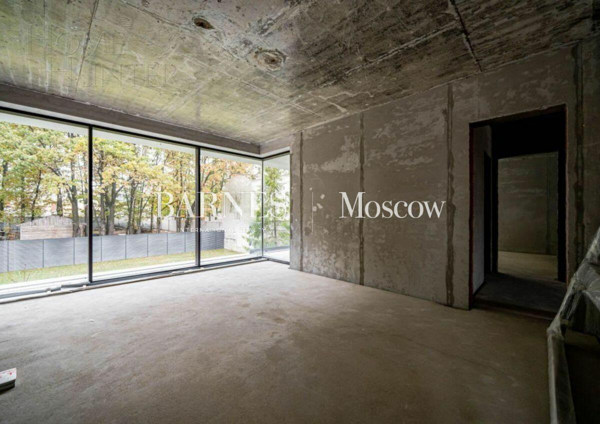 2-этажный коттедж 548 м² без отделки