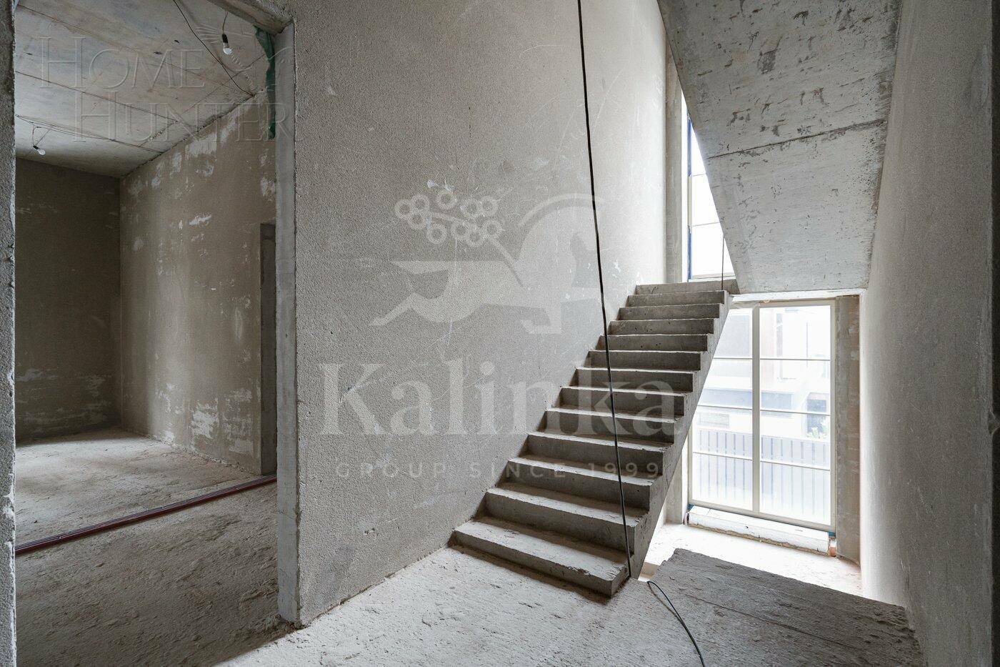 2-этажный коттедж 850 м² без отделки