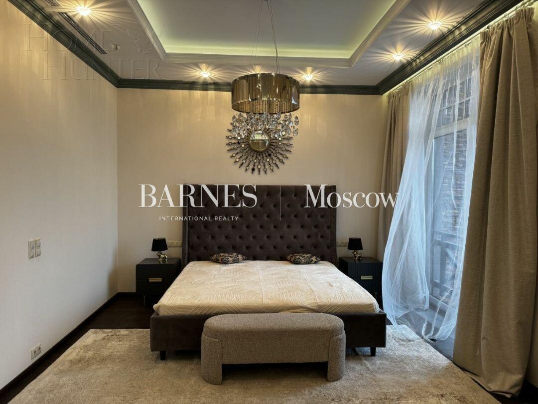 2-этажный таунхаус 440 м² с отделкой