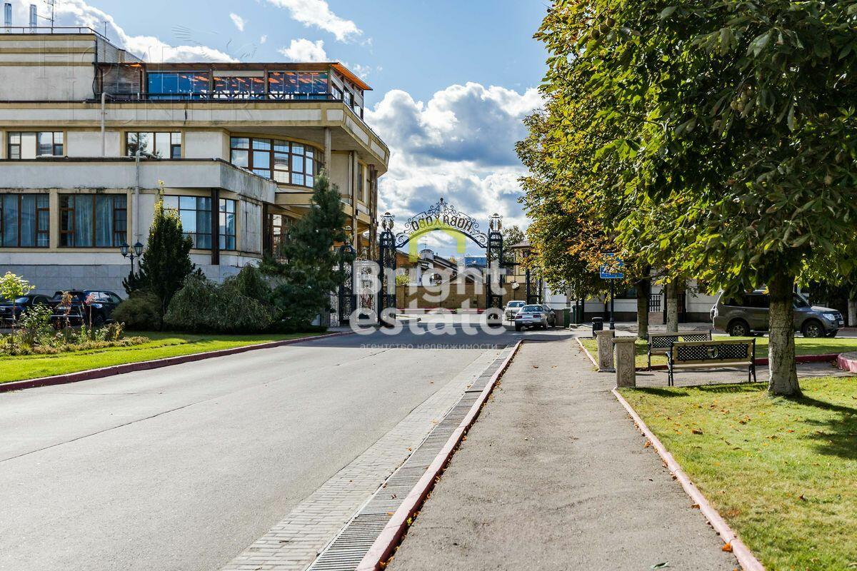 2-этажный коттедж 600 м² без отделки