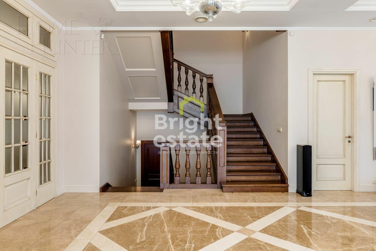 2-этажный коттедж 959 м² с отделкой